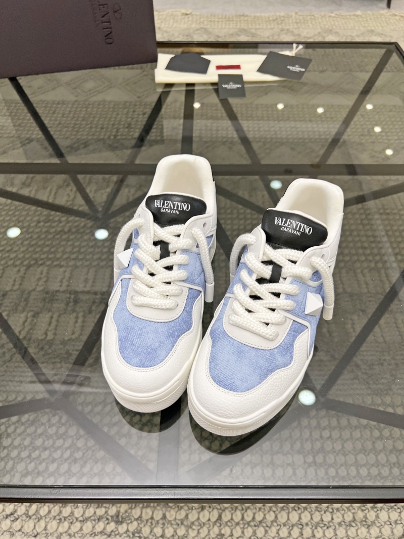 Valentino Sneakers